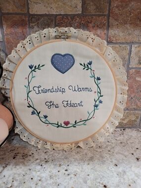 Russ Cream Embroidered Hoop with Scalloped Lace Trim